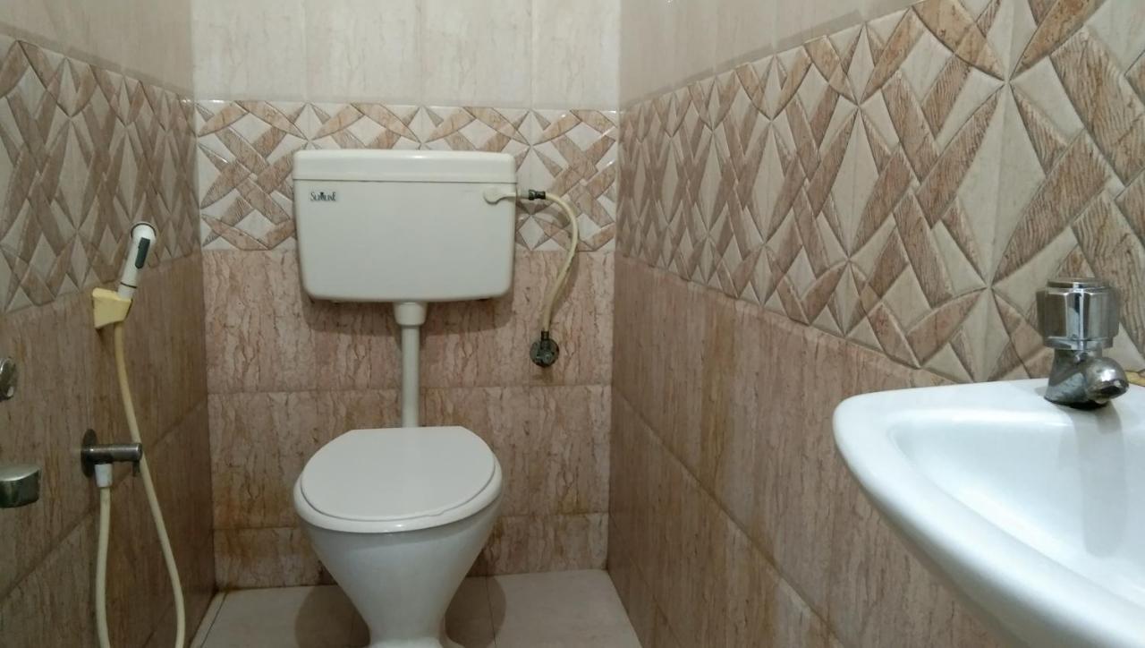 Chennai Plaza Hotel Vadapalani Esterno foto
